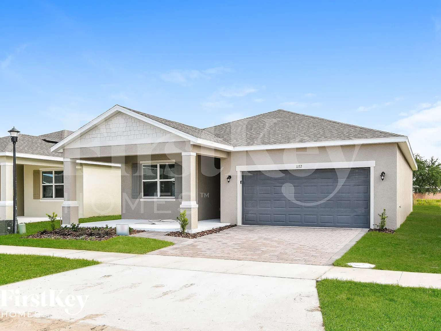 3 bed, 2.0 bath, 1795 sqft, $2,470 — Photo 2