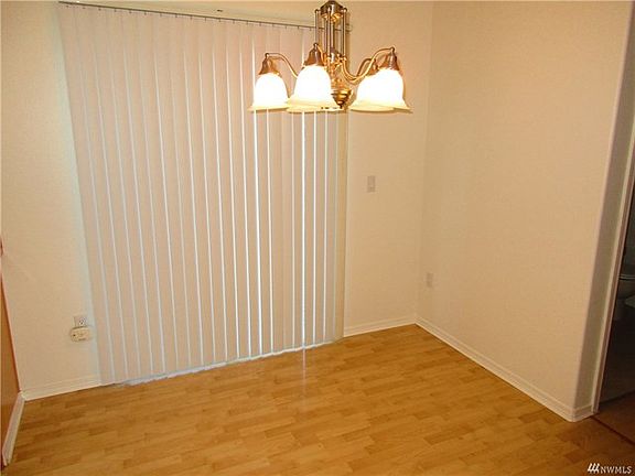 5th image of 5204 61st Dr NE