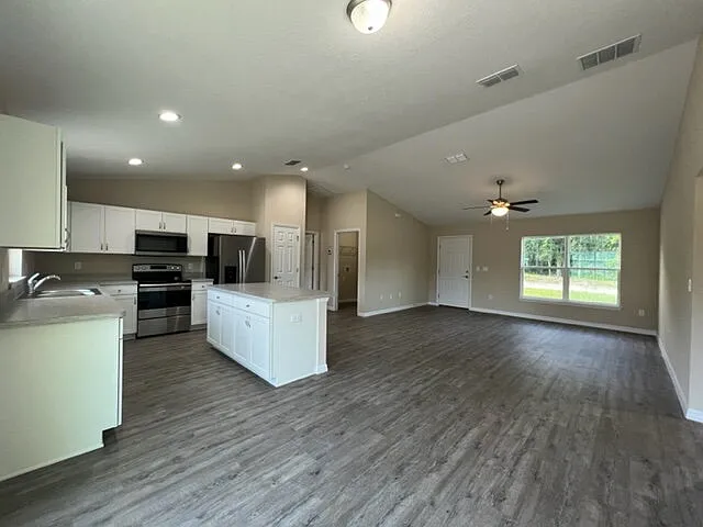 13669 SW 113th Pl — Photo 12
