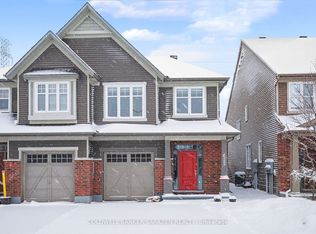 622 Moorpark Ave, Ottawa, ON K2M0B6