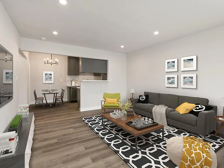 2401 S Sycamore Ave #6AA — Photo 1