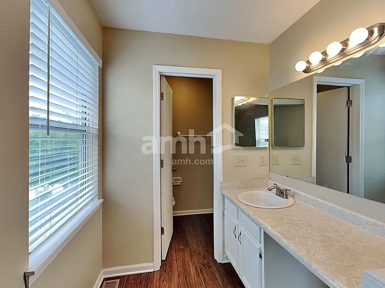 3559 High Creek Dr — Photo 14