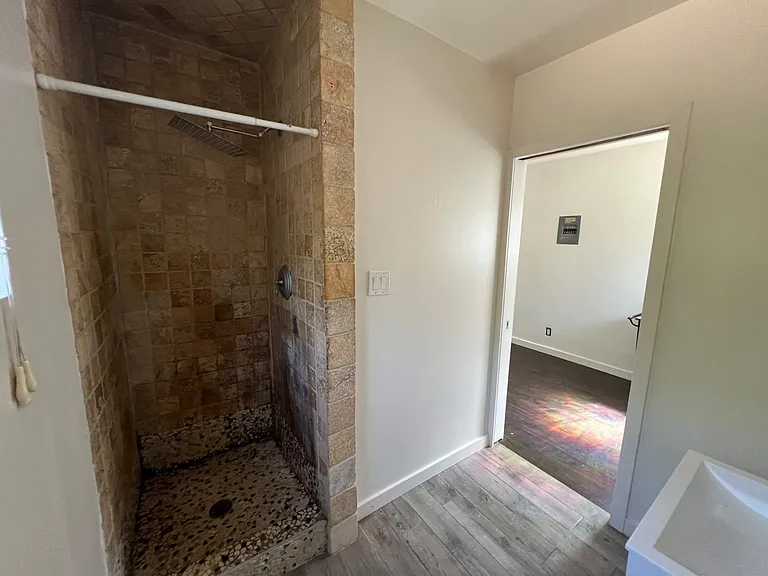 3349 Isabel Dr — Photo 6