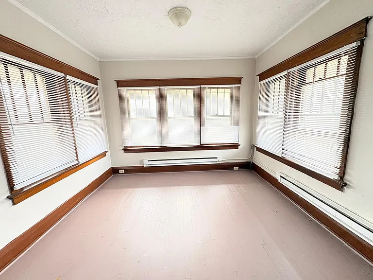 428 Machen St #5 — Photo 8