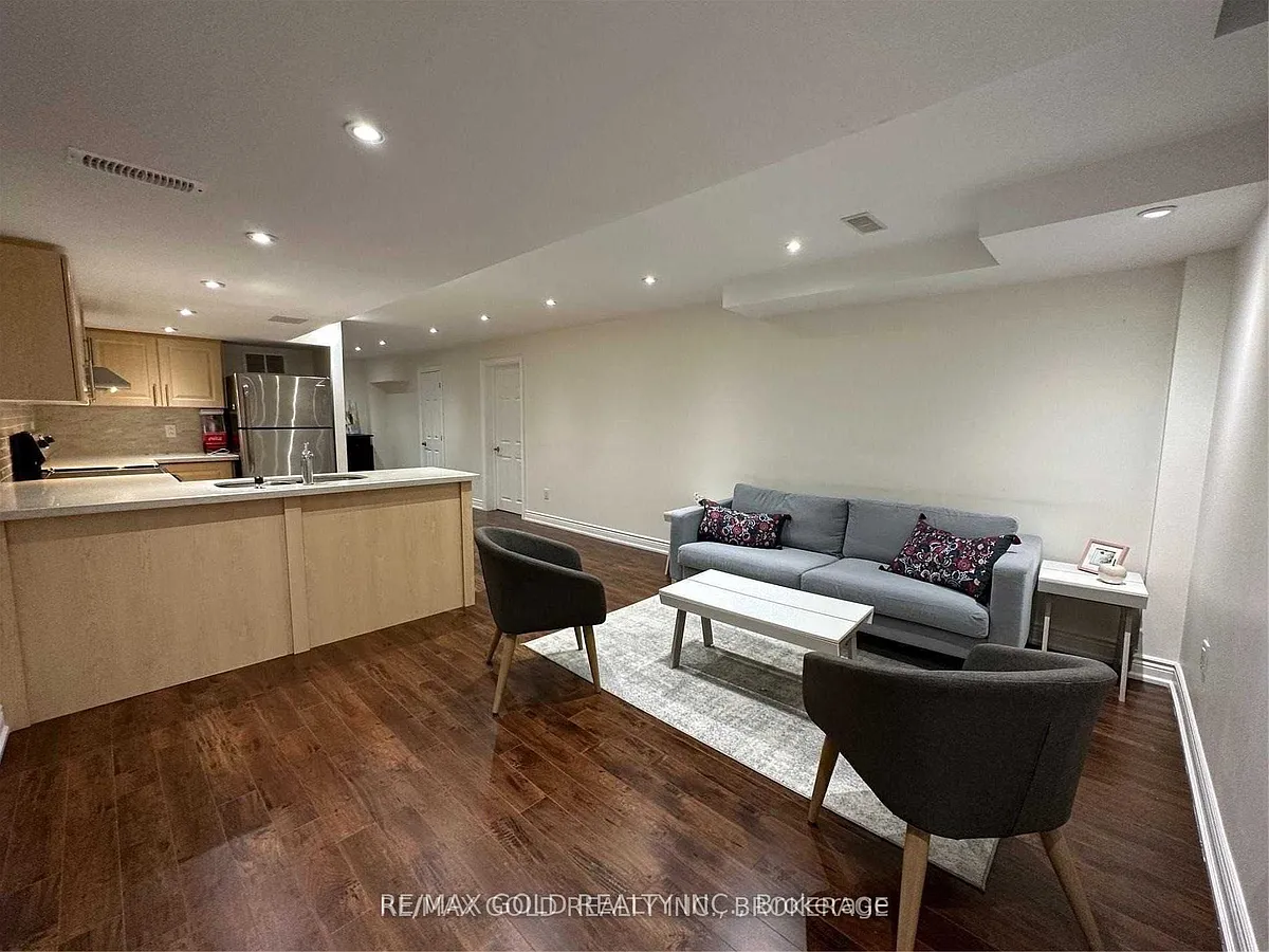 Building Photo - 449 Meadowridge Ct #BASEMENT