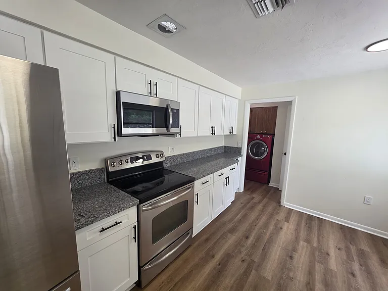 45 Sj Kellner Blvd — Photo 10