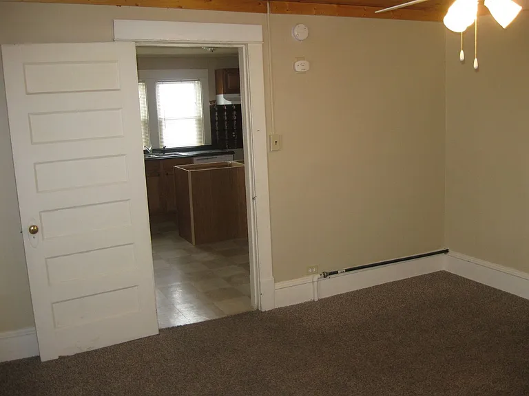 620 Buchanan St NE — Photo 8
