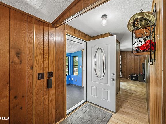 5th image of 11555 Manore Rd