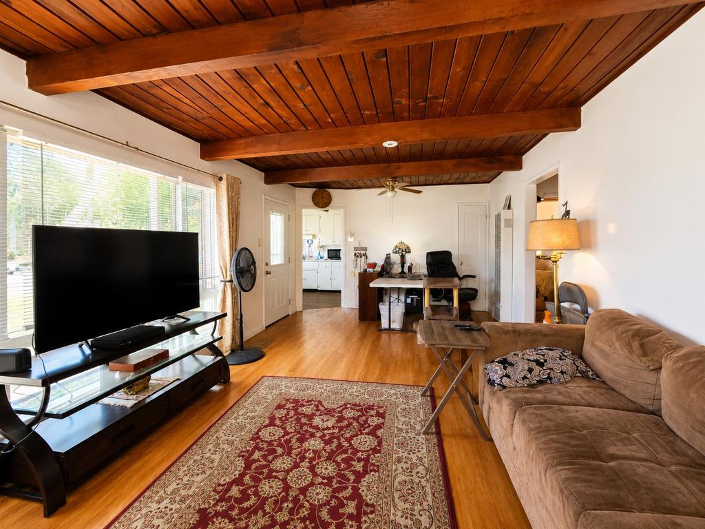 Apartment in San Jose, Alum Rock - View 4
