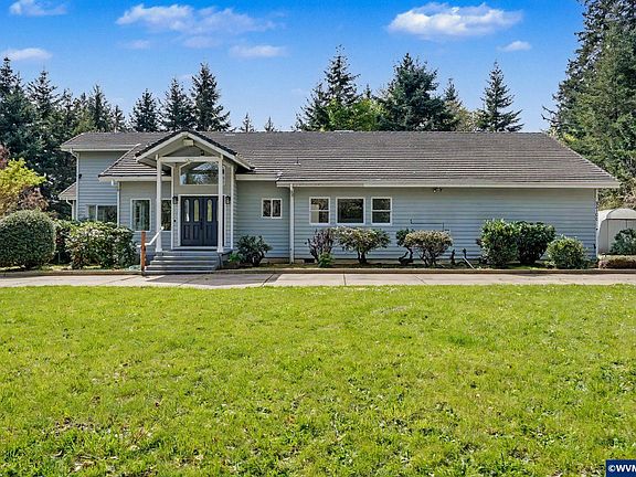 2nd image of 25100 Aurora Ln