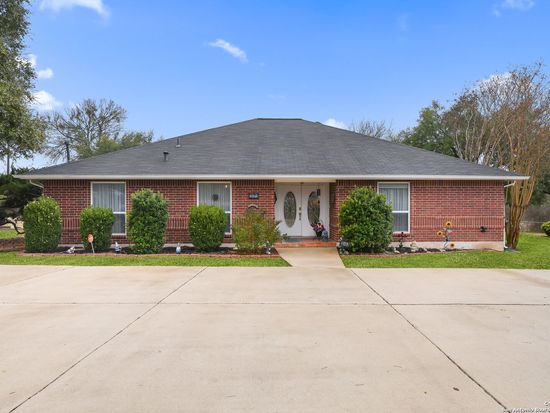 340 W BORGFELD RD, Cibolo, TX 78108