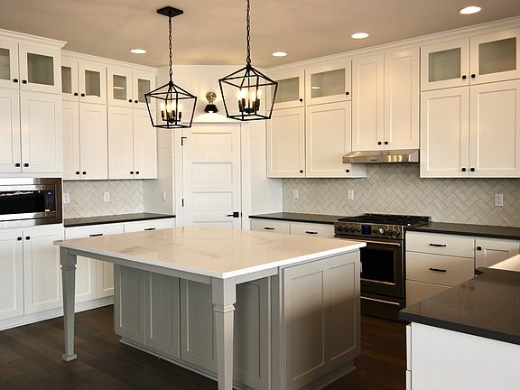 5th image of 5153 Heron Dr #L43