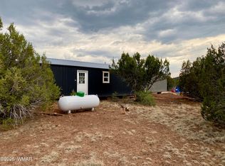 34 Winchester Trl, Vernon, AZ 85940