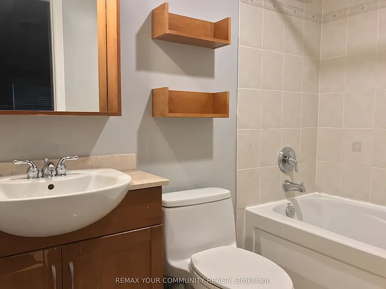 70 Byng Ave #29 — Photo 10