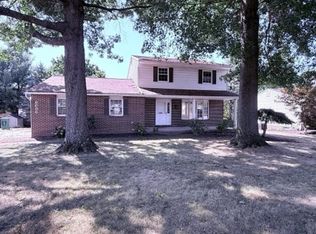 6686 Hythe St NW, Canton, OH 44708