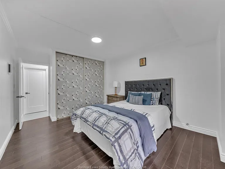5125 Riverside Dr E #202 — Photo 16