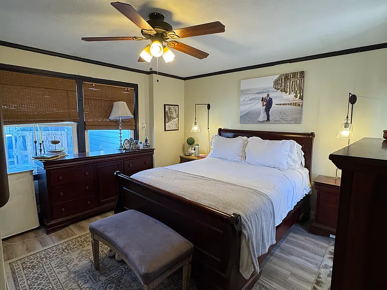 2728 La Cresta Dr — Photo 9