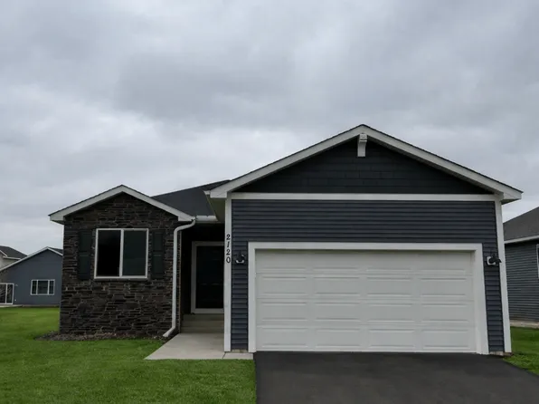 2120 Ridgepointe Dr, Hastings, MN 55033