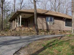 12 Penterman Pkwy, Rogers, AR 72756