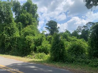 104 Kerry Dr, Satsuma, FL 32189