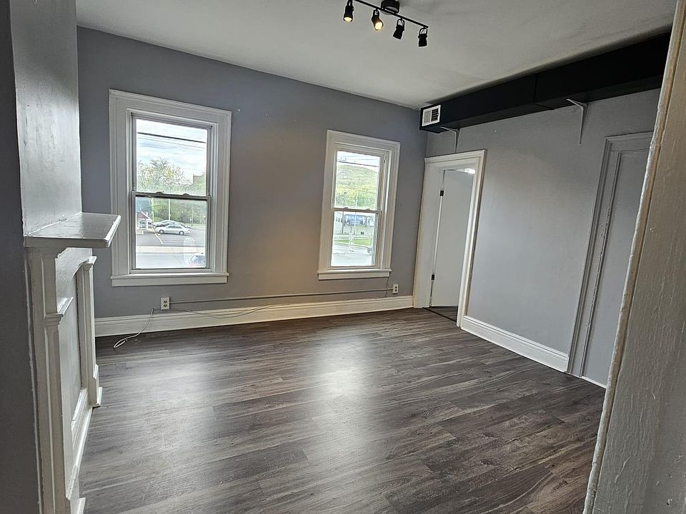 1st image of 494 Broadway #1