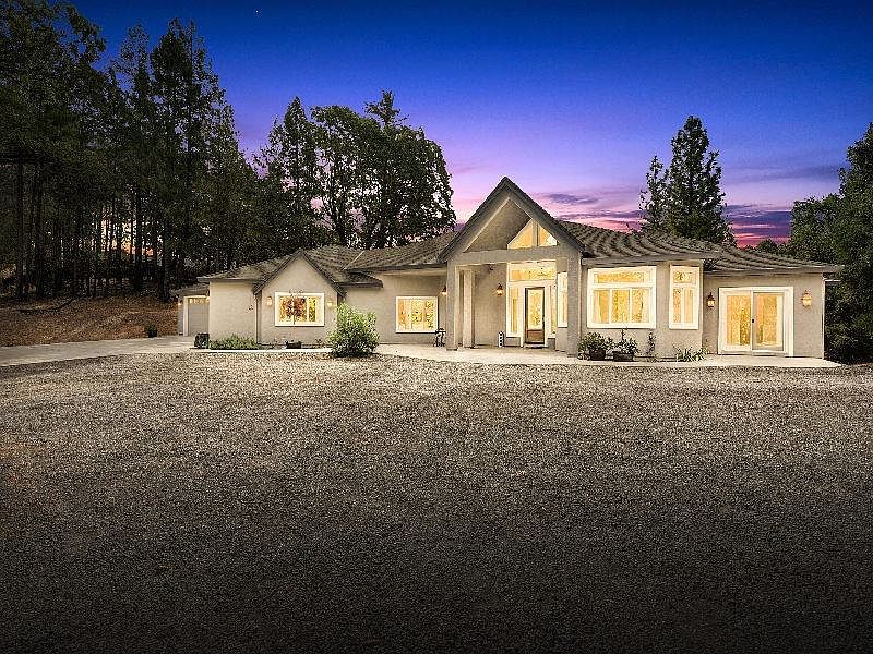 2nd image of 3235 Black Ridge Rd