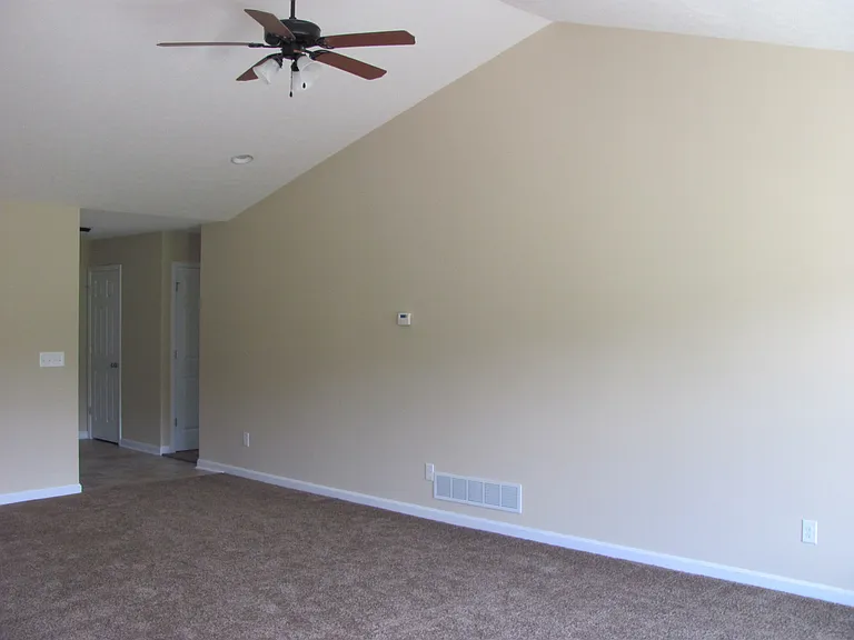 139 Boone Trce — Photo 2
