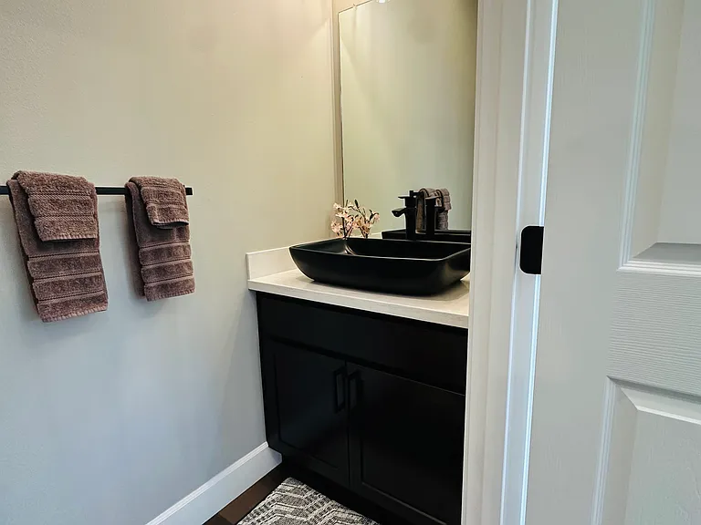 1170 Eric Ln #A — Photo 6