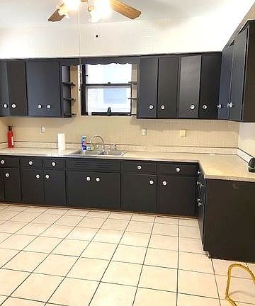 2nd image of 3224 N Lawndale Ave #1