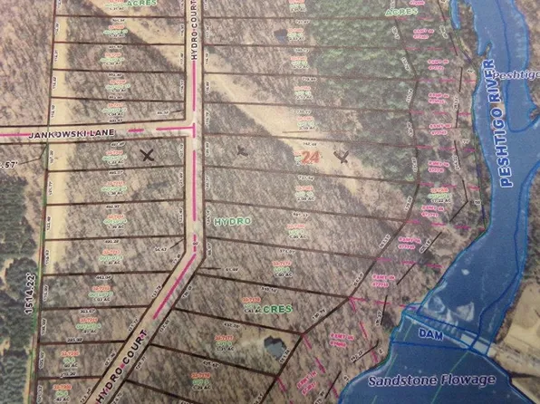 Hydro Ct, Crivitz, WI 54114