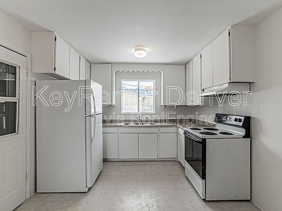 2nd image of 265 Pike St