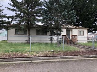 254 Raintree Ave, Sutherlin, OR 97479