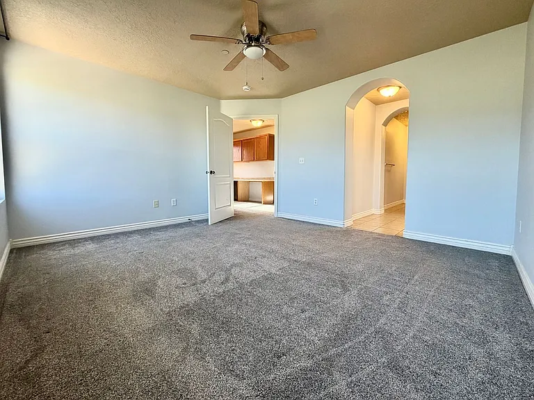 1688 W 3180th St N #G1 — Photo 22
