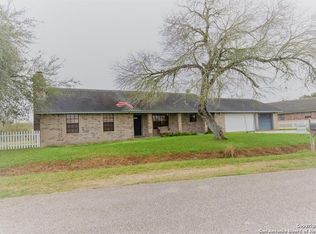 3925 Reagan Cir, Robstown, TX 78380