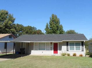 414 W 2nd St, Ada, OK 74820