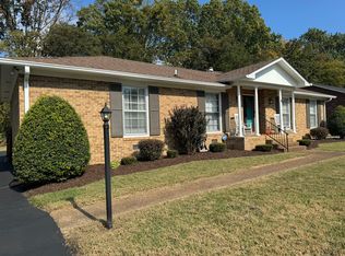 7464 Harness Dr, Nashville, TN 37221