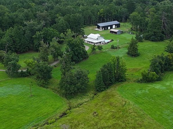 677 Lazy Daisy Rd