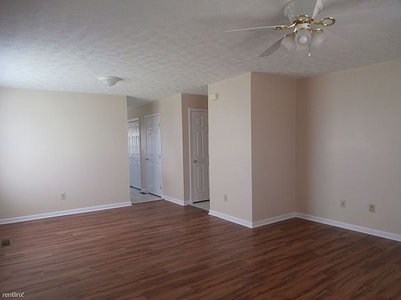 Living Room View (834)