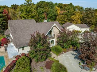 8268 Sandi Ln, Romeo, MI 48065