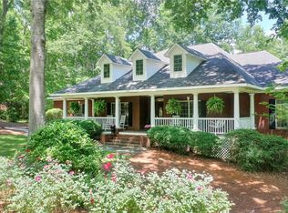 1849 Stoneridge Dr, Auburn, AL 36830