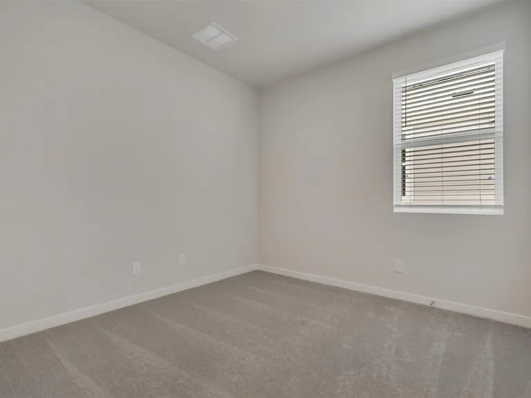 212 Bendecido Loop — Photo 10