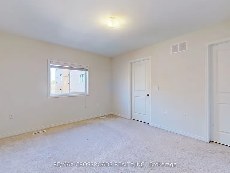1638 Hetherington Dr — Photo 29