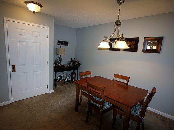 5th image of 5 Bartemus Trl APT 201