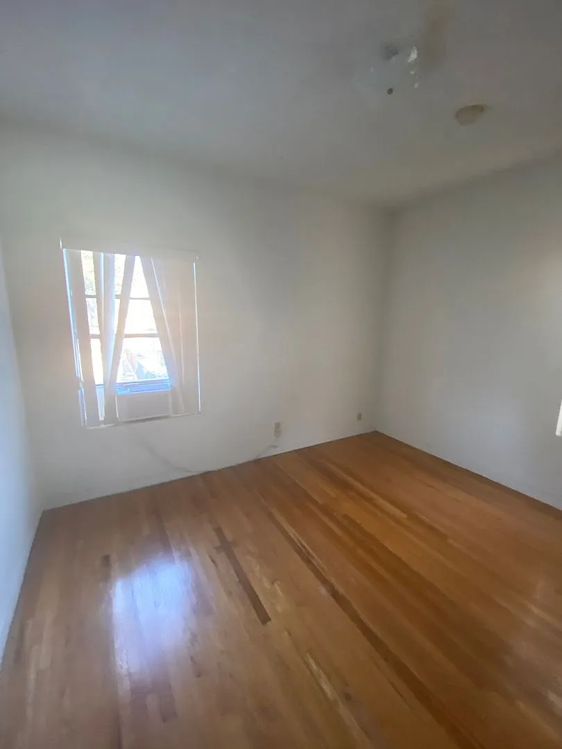 Shenandoah -1100 - (Owner pays bills) — Photo 1