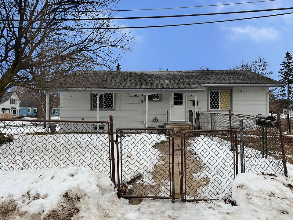 1st image of 103 Bullis St
