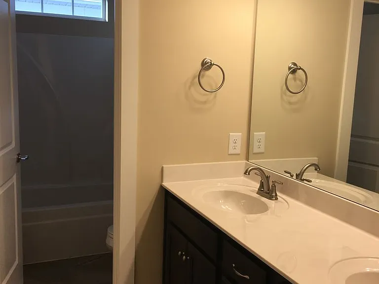 2054 Orangery Dr — Photo 8