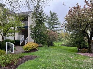 82 Potomac Dr, Basking Ridge, NJ 07920