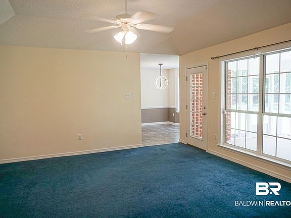 4th image of 1857 Kendall Ct E