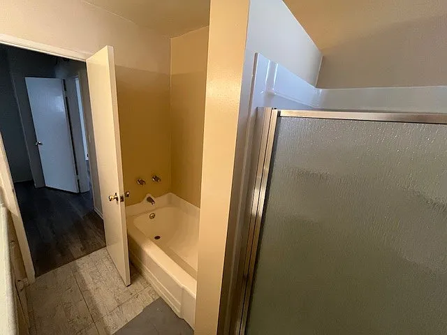 1327 Berkeley — Photo 18