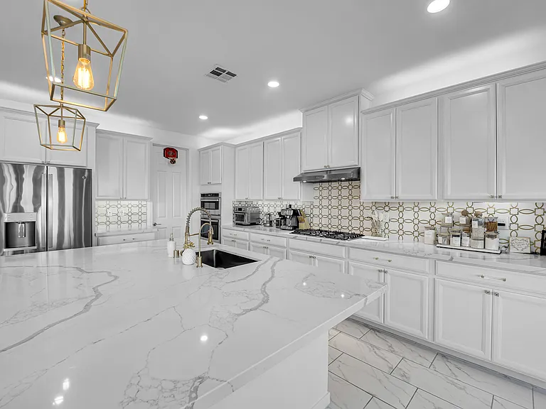 12415 Aster Hills Ave — Photo 37